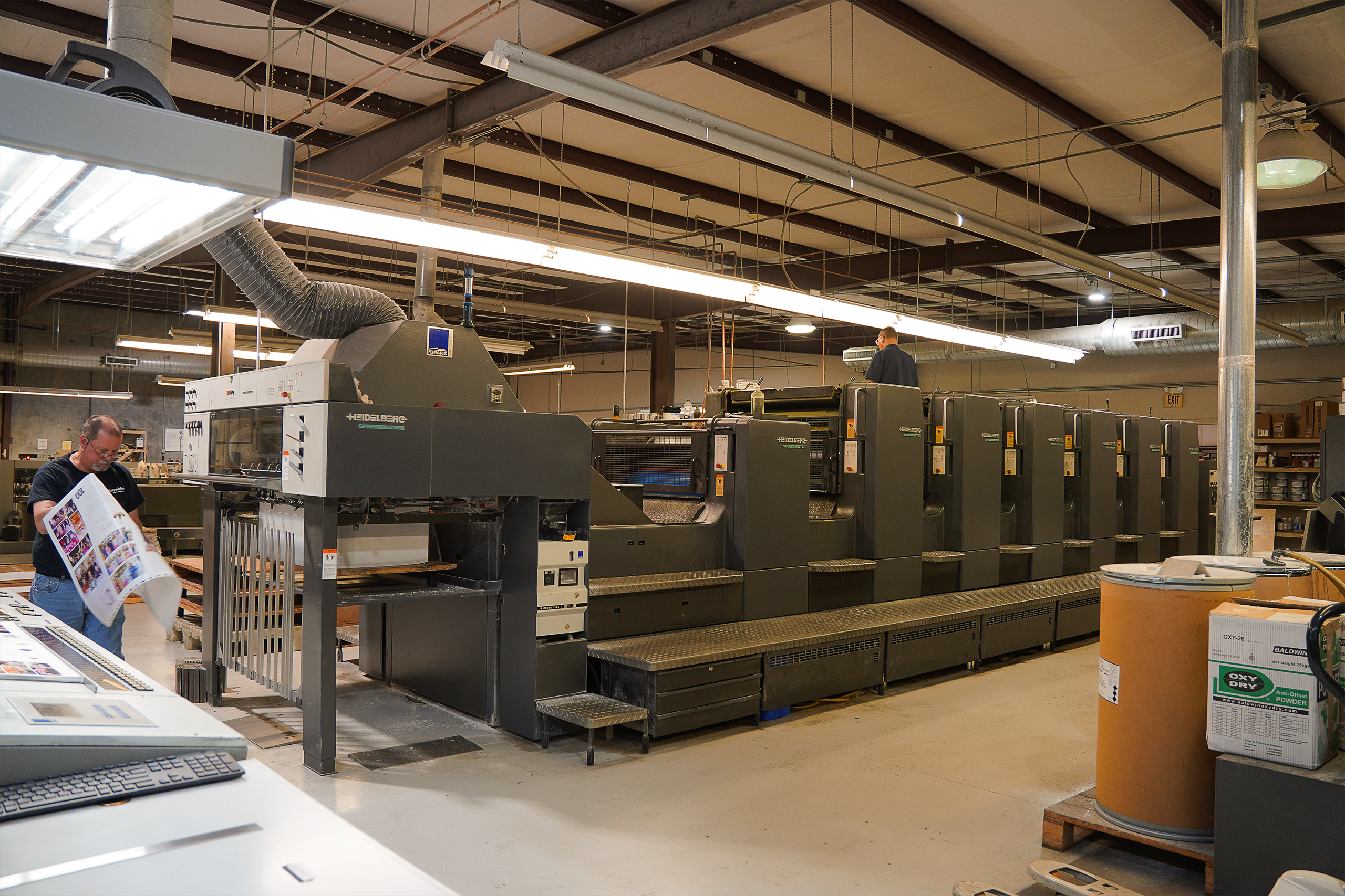 This is an image of a large heidelberg commercial press. This press is used for all of our large commercial printing jobs.